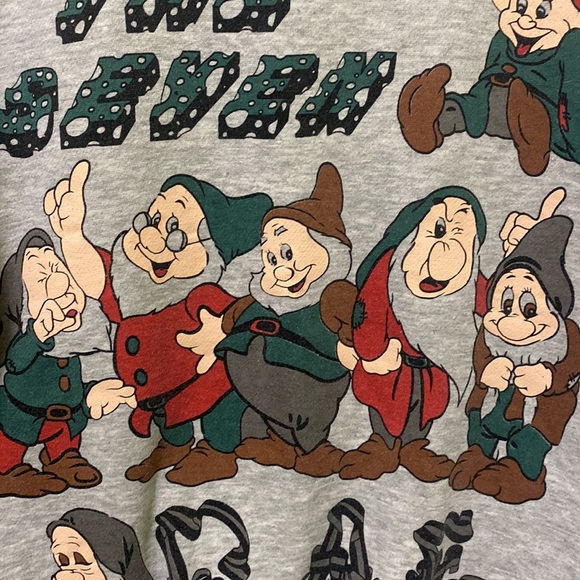 Disney Fan Art Sweater Seven Dwarfs Fits Size S/M - Picture 2 of 6